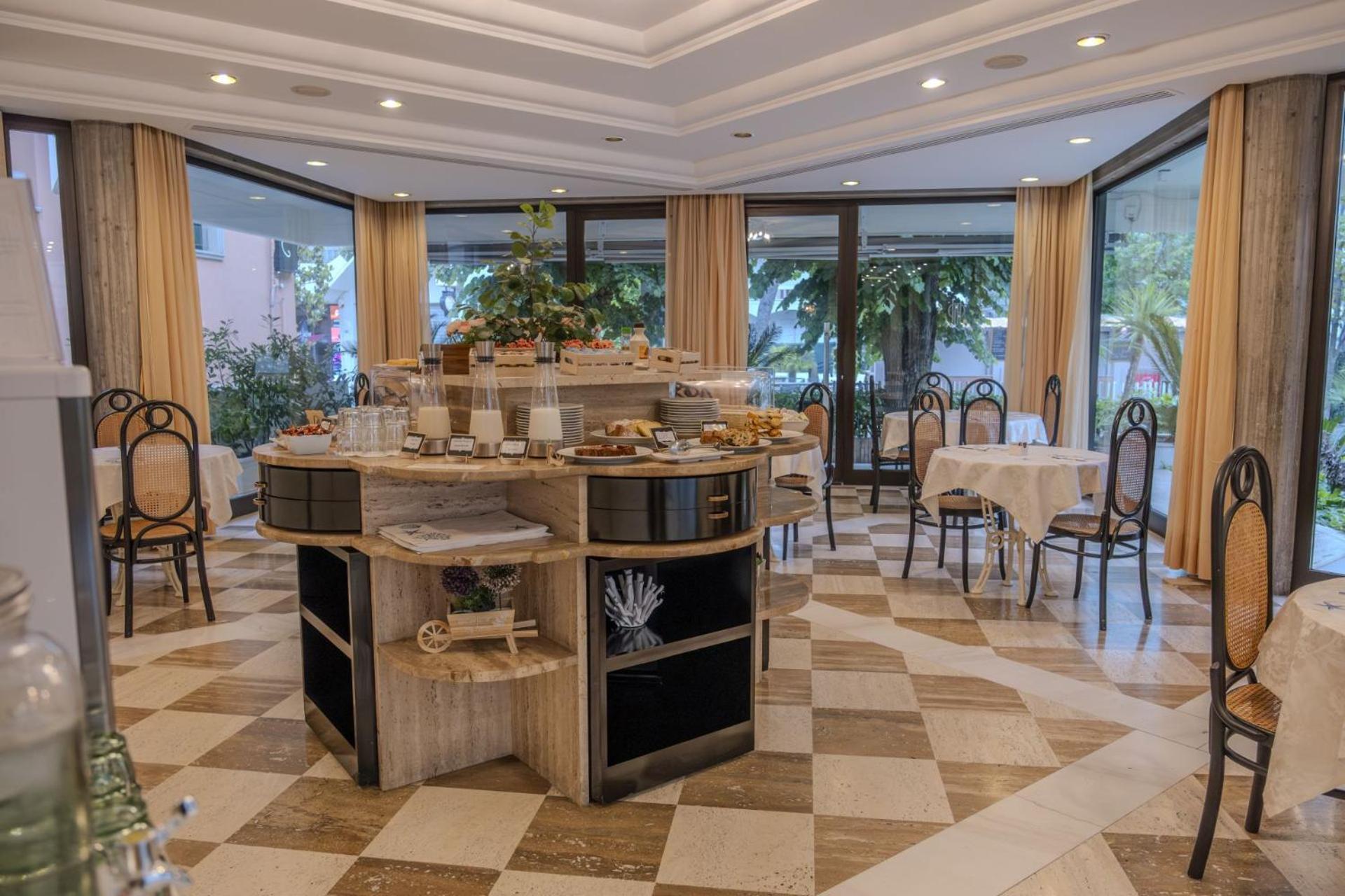 Hotel President - Vintage Hotel In Centro Риччоне Екстер'єр фото