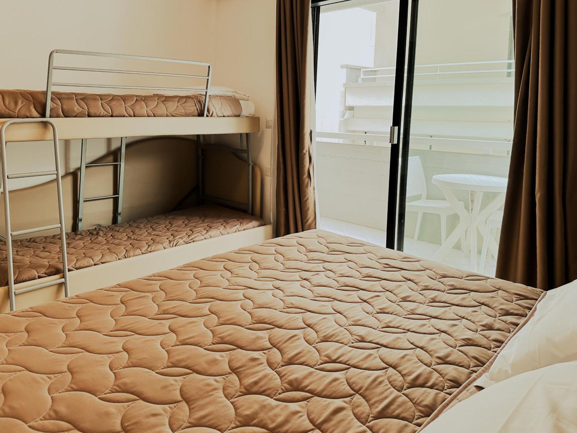 Hotel President - Vintage Hotel In Centro Риччоне Екстер'єр фото